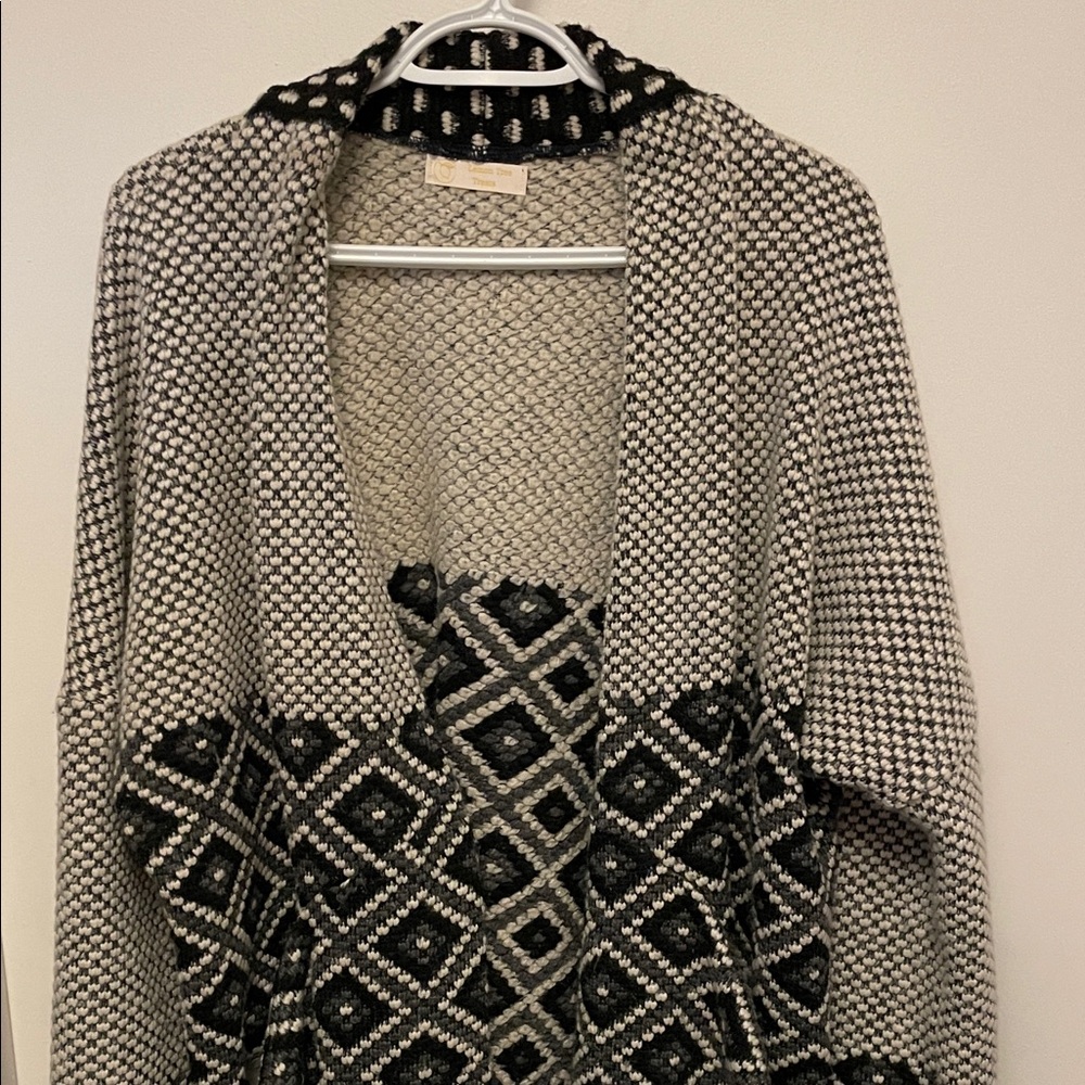 Women's Lemon Tree Treats Open Cardigan With Geometric Pattern Size Large - Picture 2 of 8